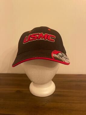 Black USMC Baseball hat w/ Bulldog